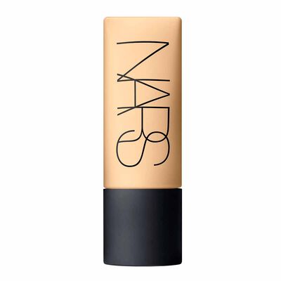 SOFT MATTE COMPLETE FOUNDATION (BASE DE MAQUILLAJE)